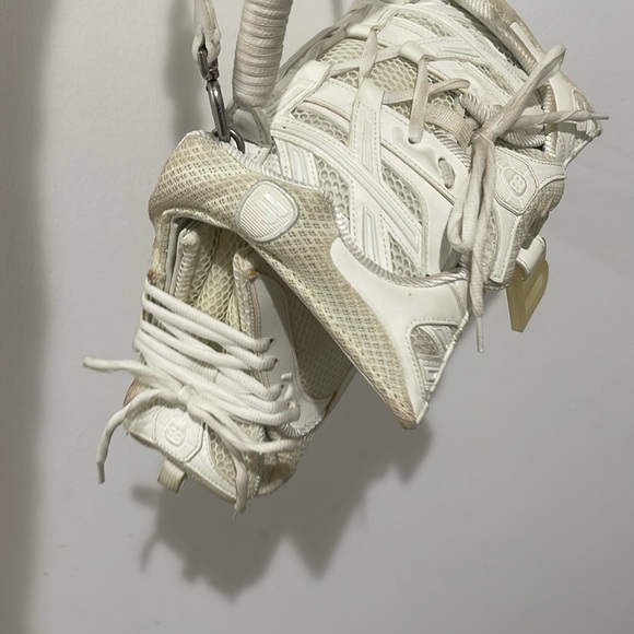Balenciaga Ivory Mesh Shoulder Bag - Picture 2 of 5